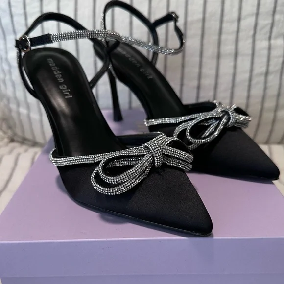 Madden Girl Dreamy Black and Rhinestone Pumps‎ - Picture 3 of 9
